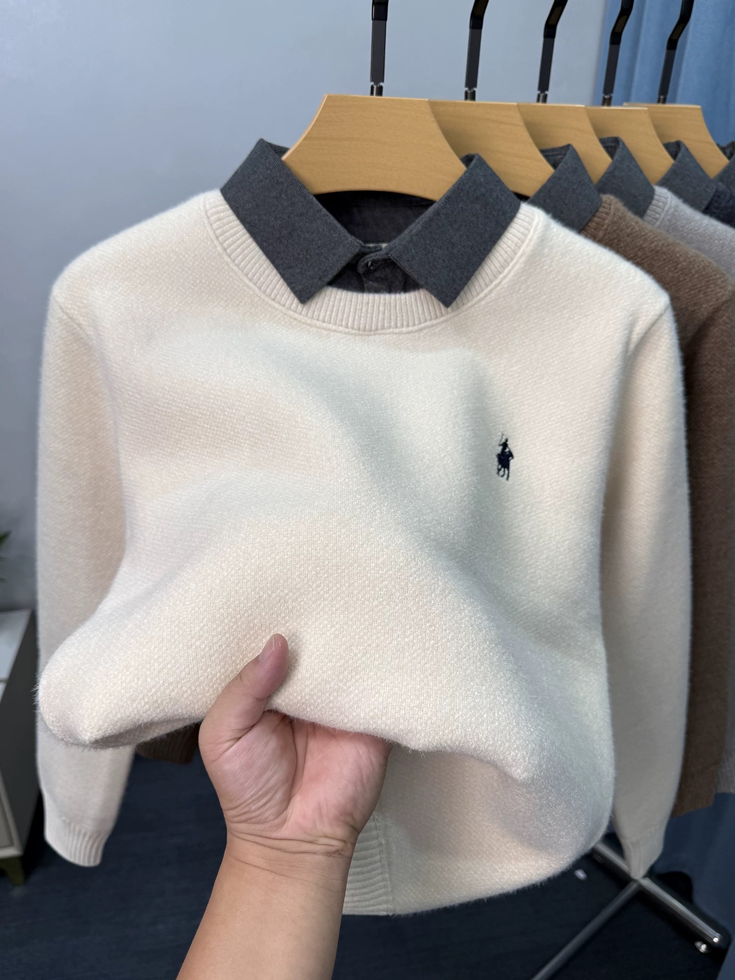 Embroidery Men Shirt - High quality fashion shirt collar sweater