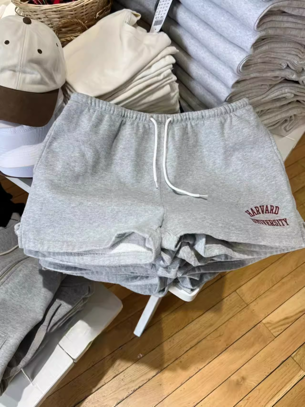 BM Women's Grey Harvard Univer - Embroidery University ulasan dan harga