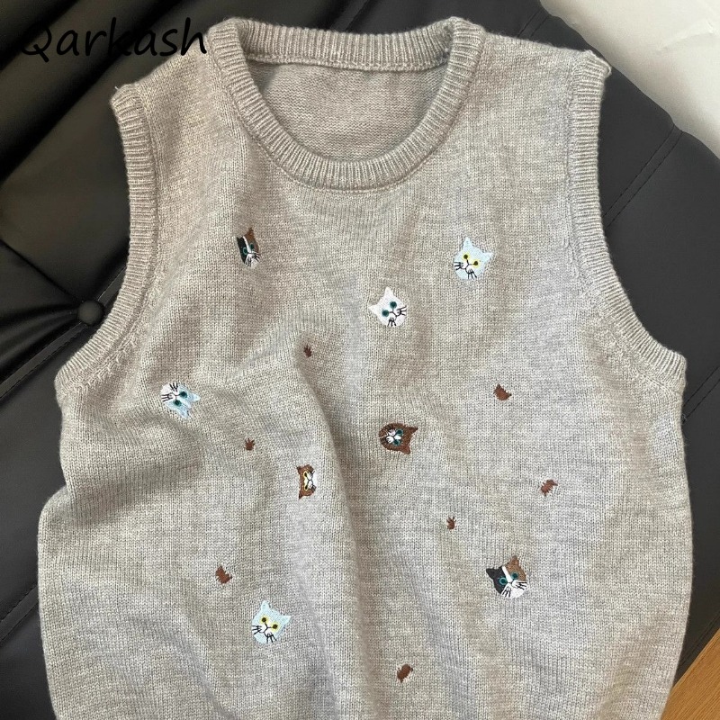 Embroidery Sweater Vests Women - Embroidery Cat ulasan dan harga