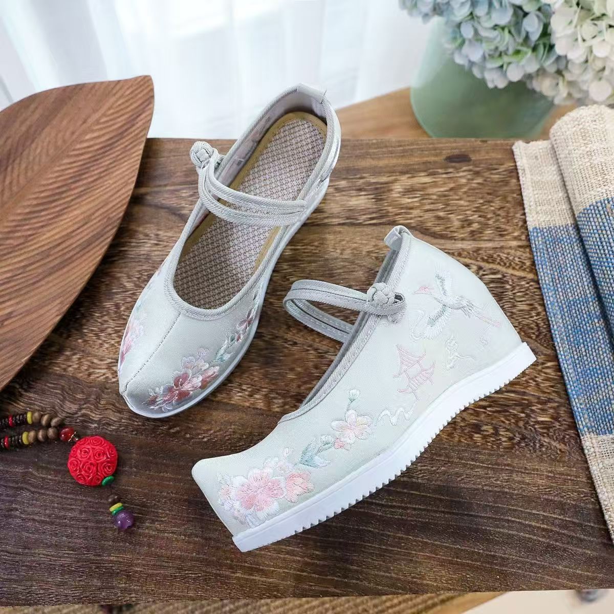 Women Increased Internal Embro - Embroidery Red ulasan dan harga