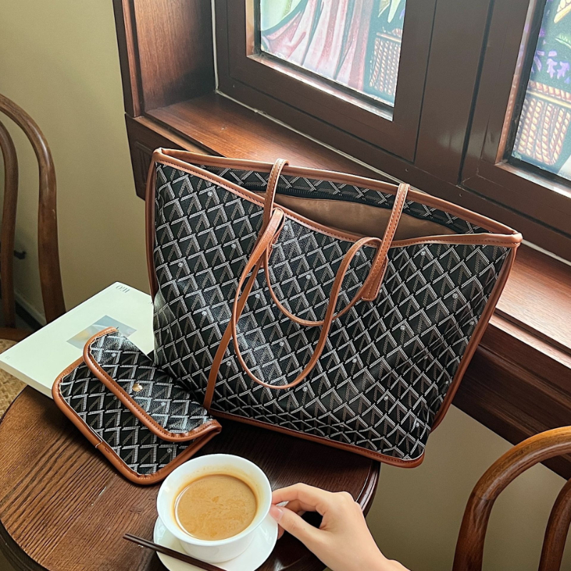 Fashionable Versatile Tote Bag - Embroidery Kit Pouch ulasan dan harga